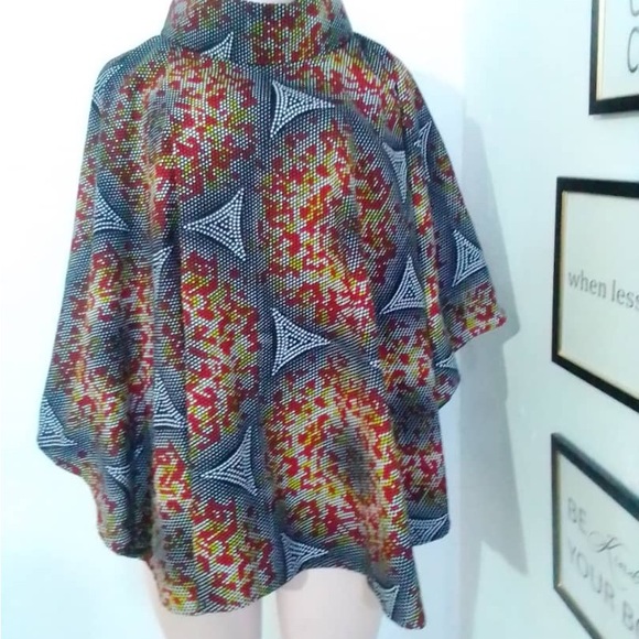 Capes - Picture 5 of 15